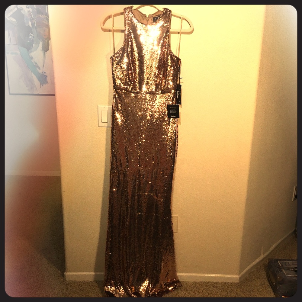 🌹 Rose Gold Sequin Maxi Dress 🌹